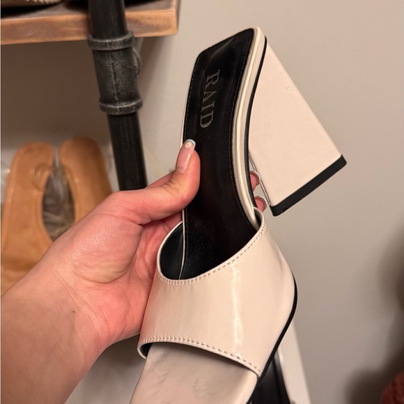 Women's Cream Block Heel Mules - Picture 2 of 6